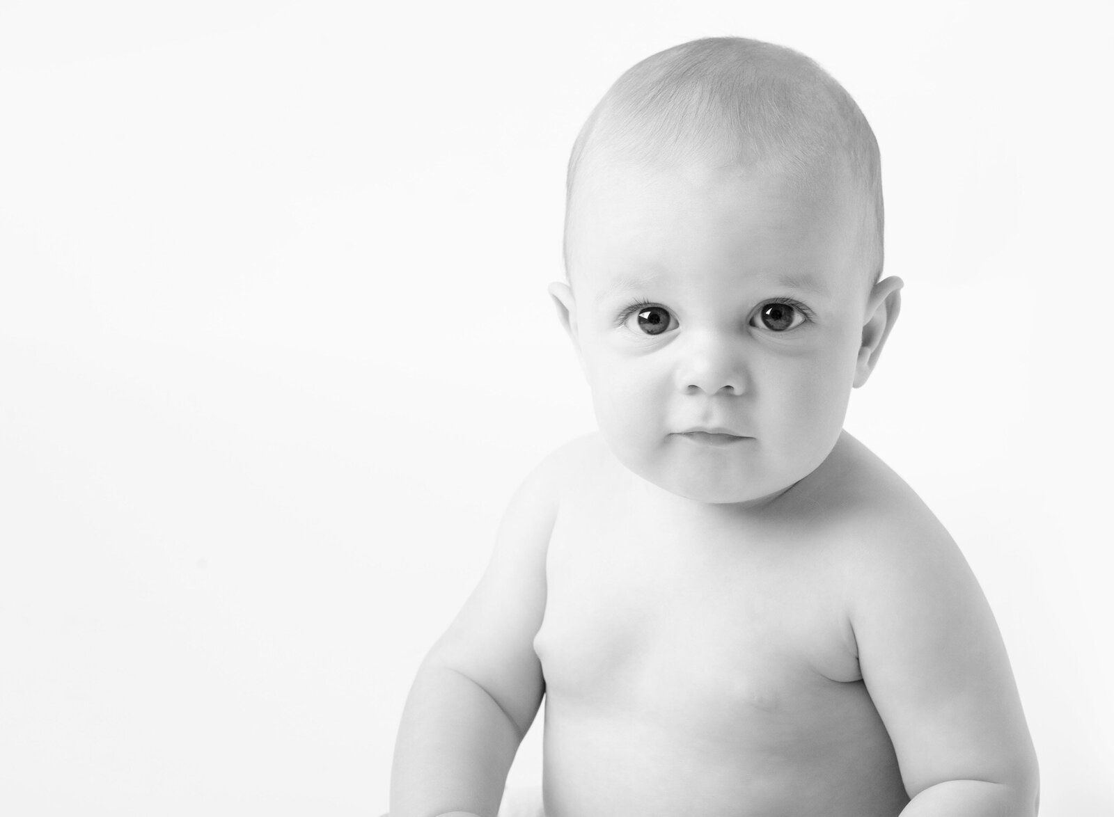 white-baby-photography-orange-county