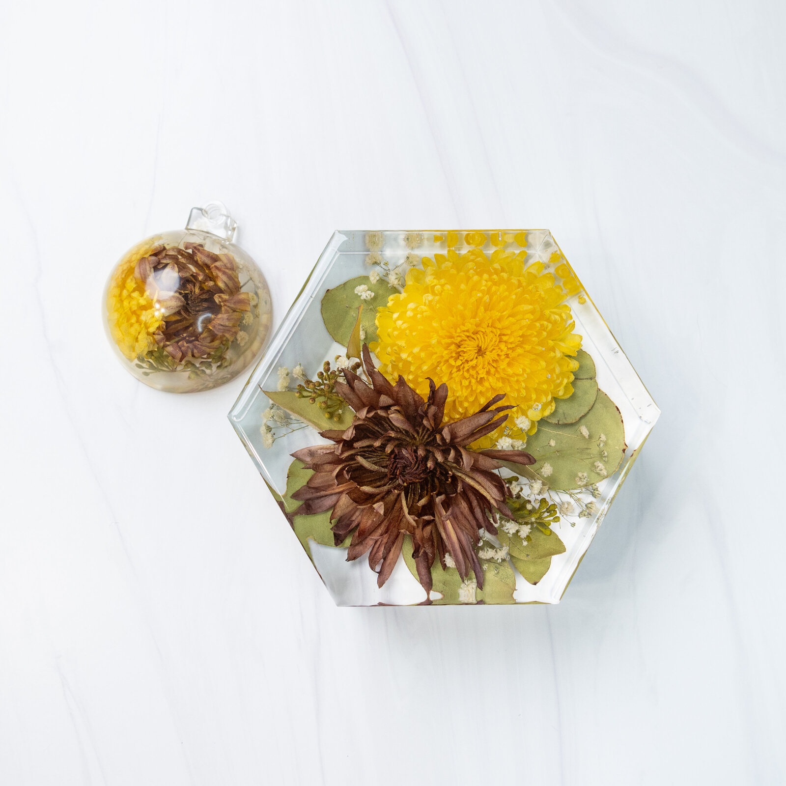 hexagon6 ornament yellow red brown green mum dahlia JamesC