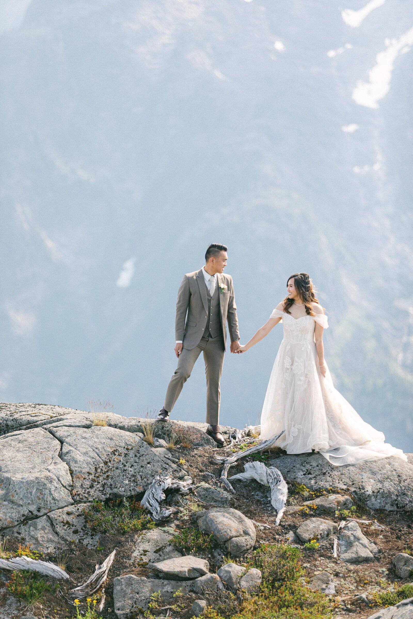 macy-yap-photography-fraser-mountain-elopement-bc-9