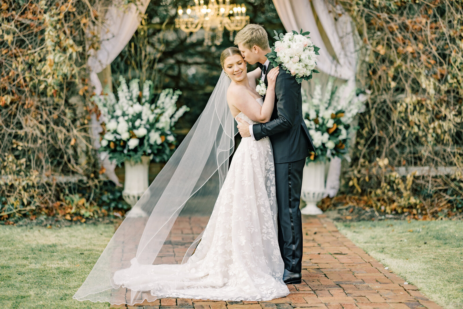 Cozy & Chic – Bride & Groom Portraits in Blue Ridge’s Winter Beauty