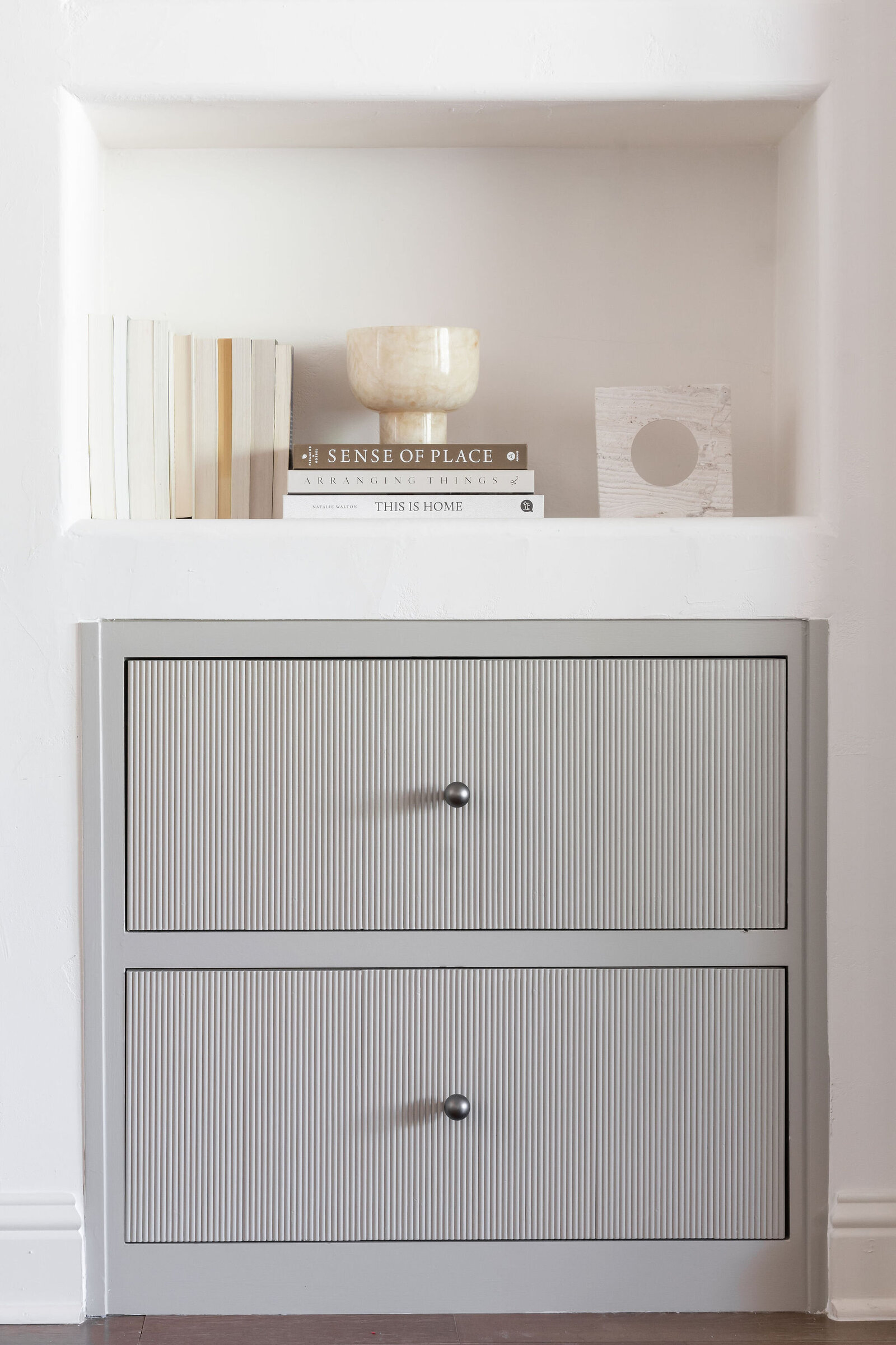 Living Room Custom Reeded Cabinet Design_NuelaDesigns