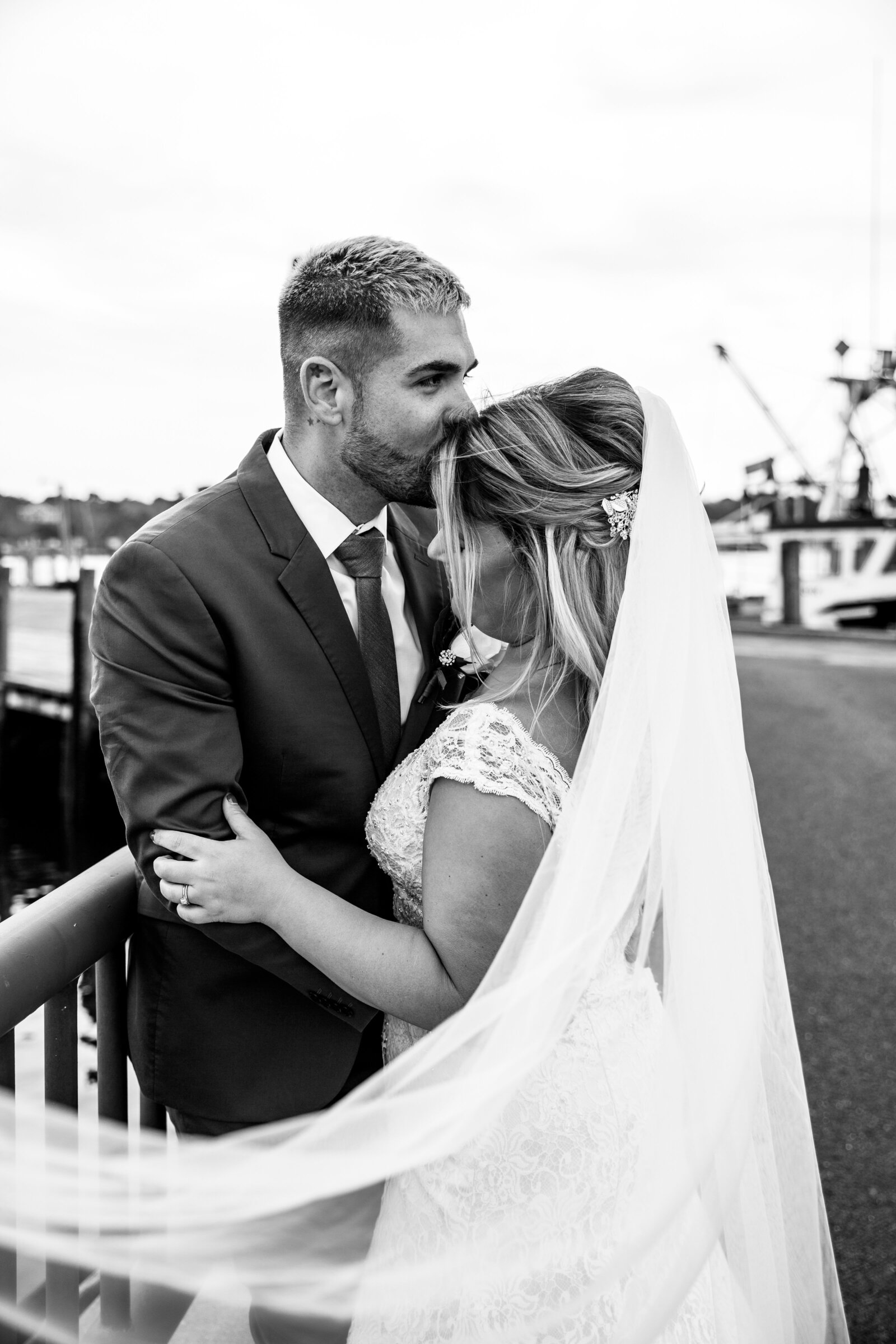 massachusetts-wedding-photographer-intimate-backyard-wedding-147
