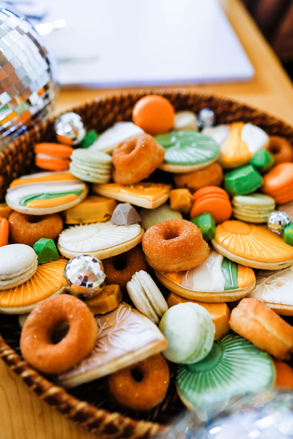 wedding-cookies-brick-wedding-san-diego-sarah-block-photography
