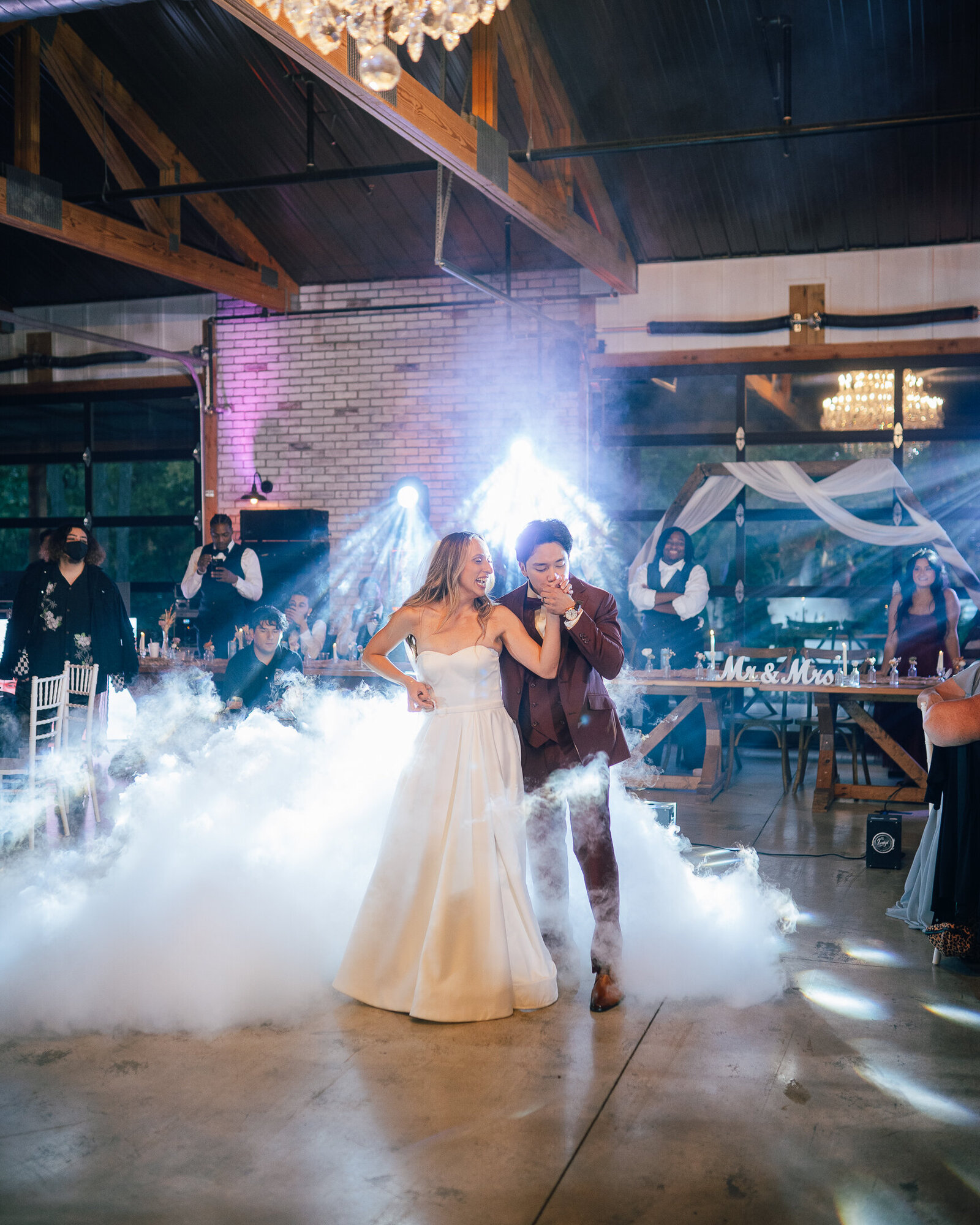 Saenz The Farmhouse KC Event Venue Wedding333