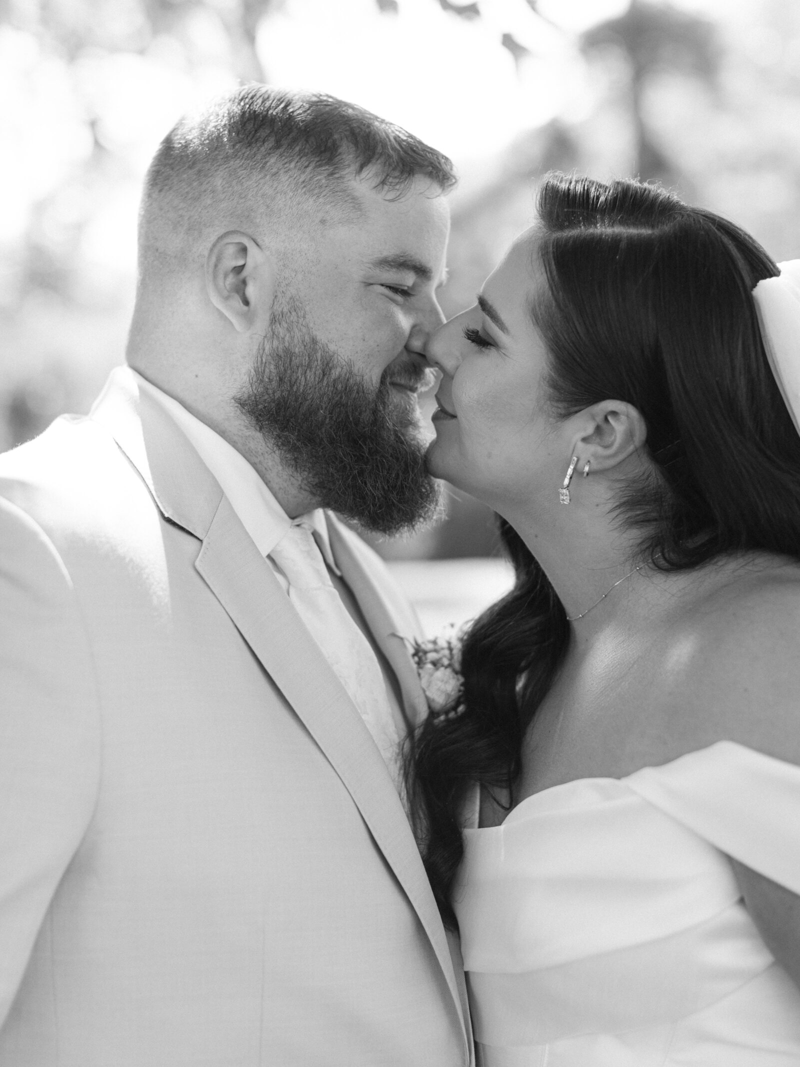 168-torianna-brooke-portraiture-overbrook-house-wedding-cape-cod-massachesetts-hailey-aaron
