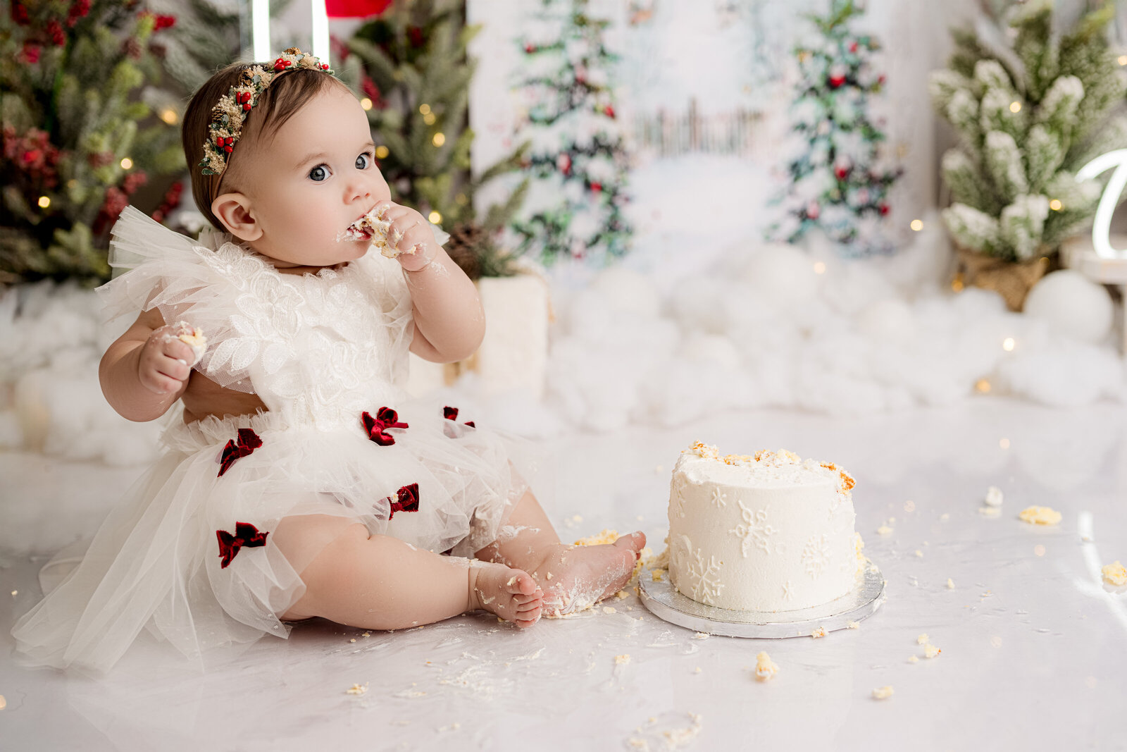 Elowyn-Cake Smash-NicSo Studio-Charlotte-2-2