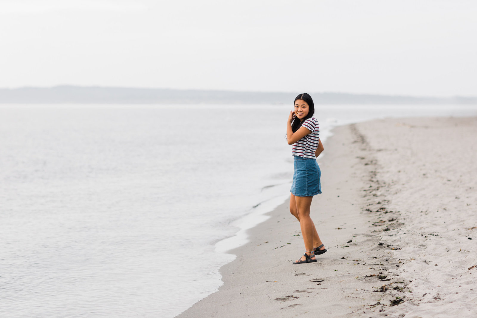 022-seattle-senior-portrait-photographer-golden-gardens-amy-galbraith-bian