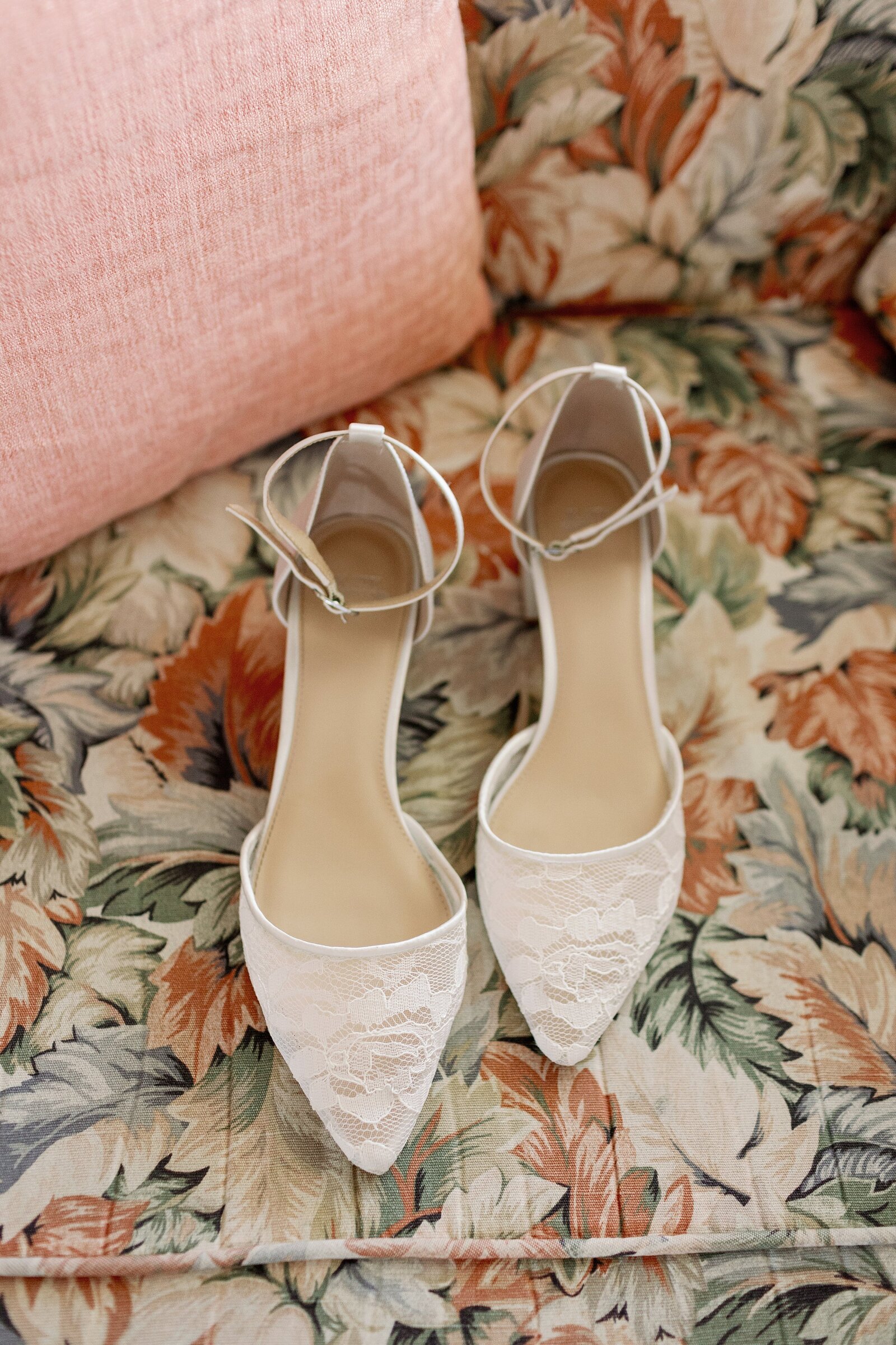 Tented South Dartmouth wedding at Salters Point. Deborah Zoe Photography.