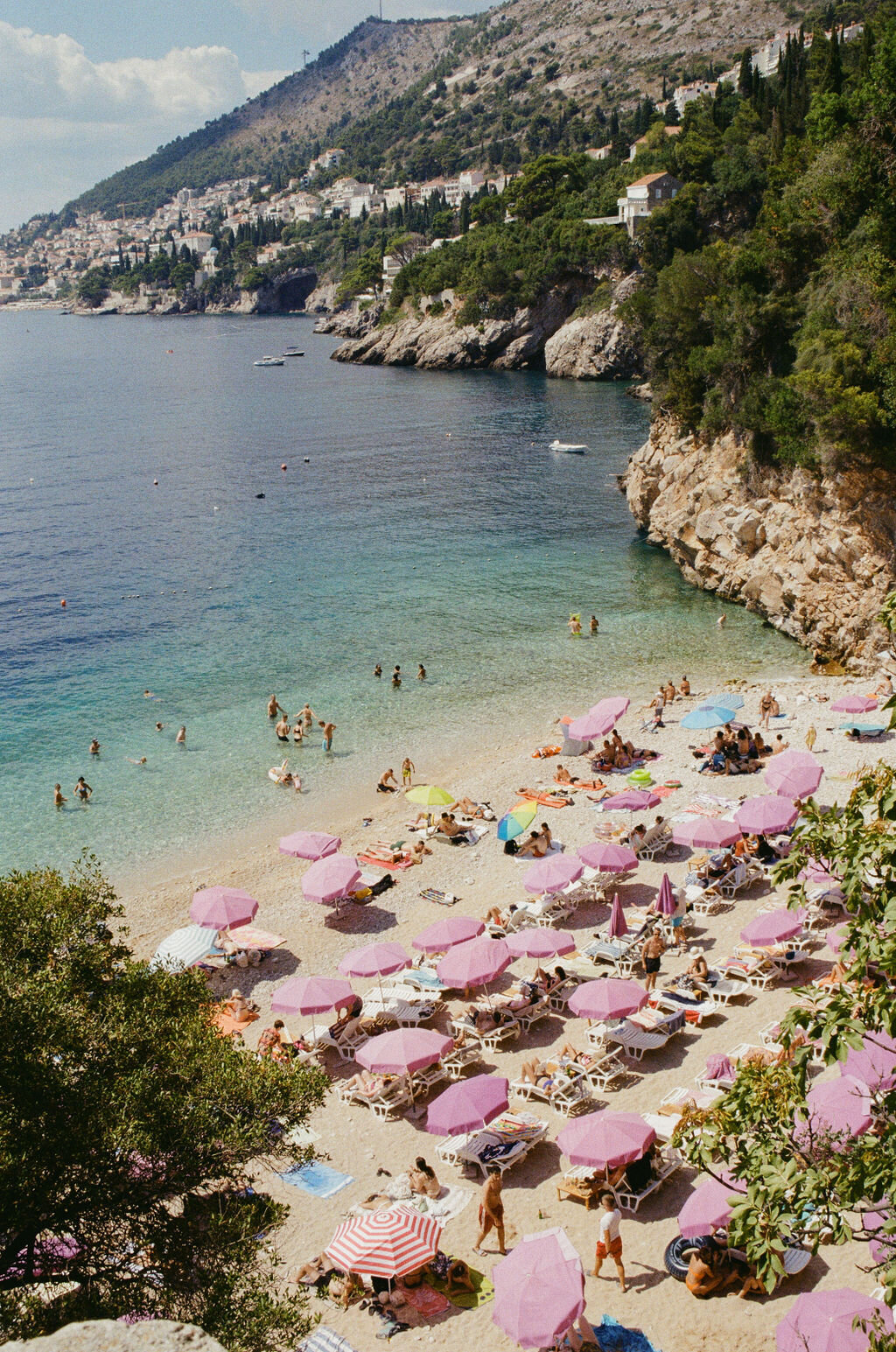 c120bfdb-12cc-4711-b418-125df396d1b1