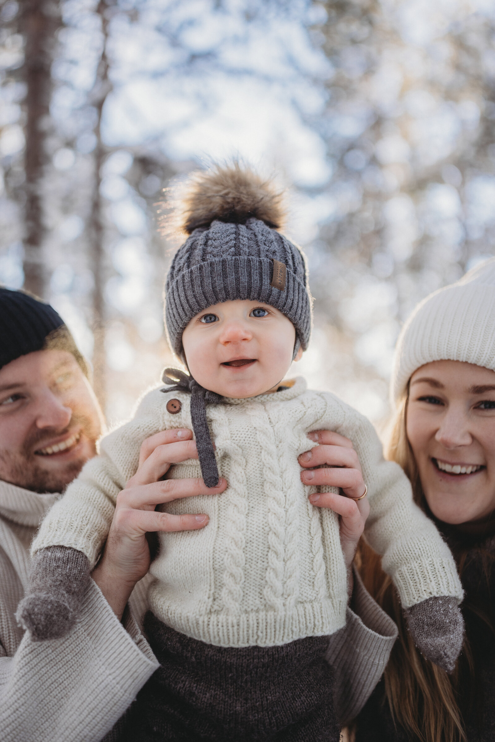 portrattfotograf-kiruna-familjefotograf-barnfotograf20220211_078