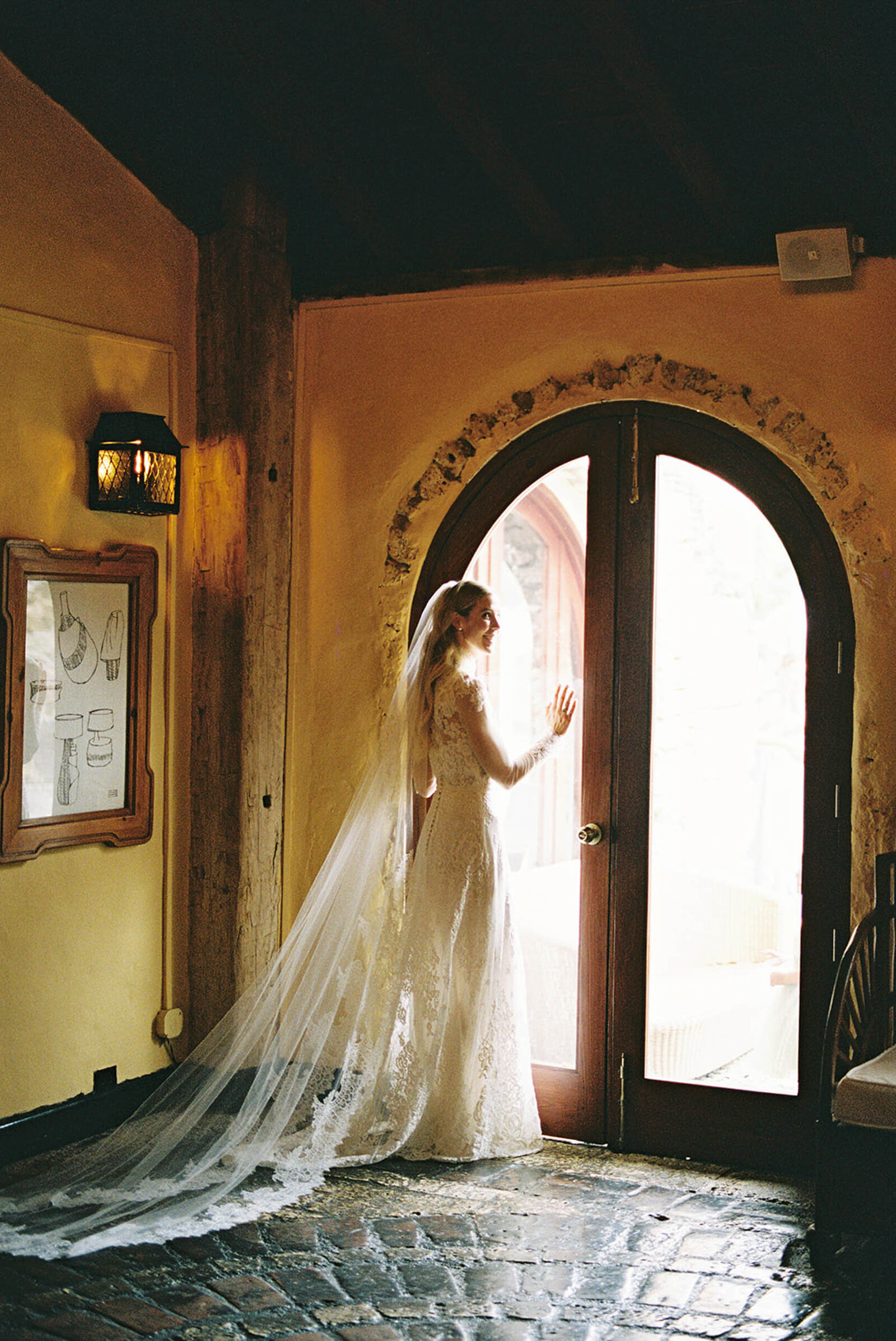 Altos-de-chavon-casa-de-campo-resort-dominican-republic-wedding-asia-pimentel-photography-L+L-21