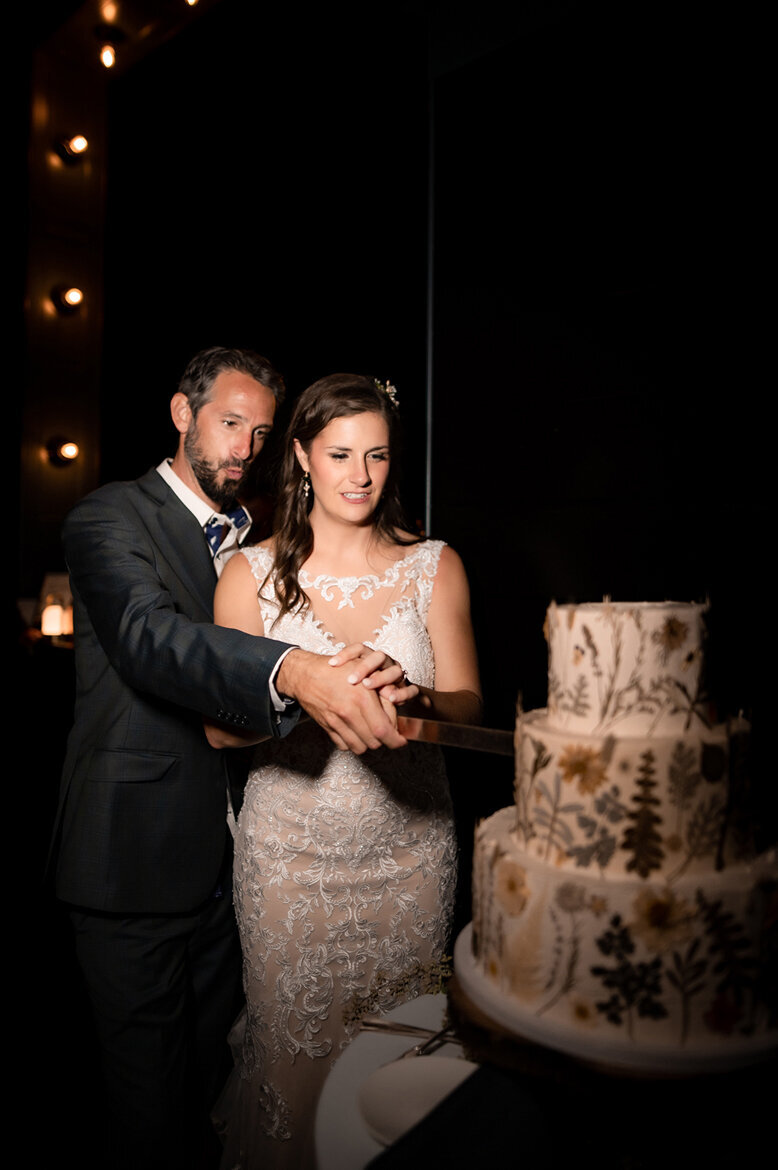 Colorado-Wedding-Photography_Buena-Vista-Wedding-Photographer_Surf-Hotel_45