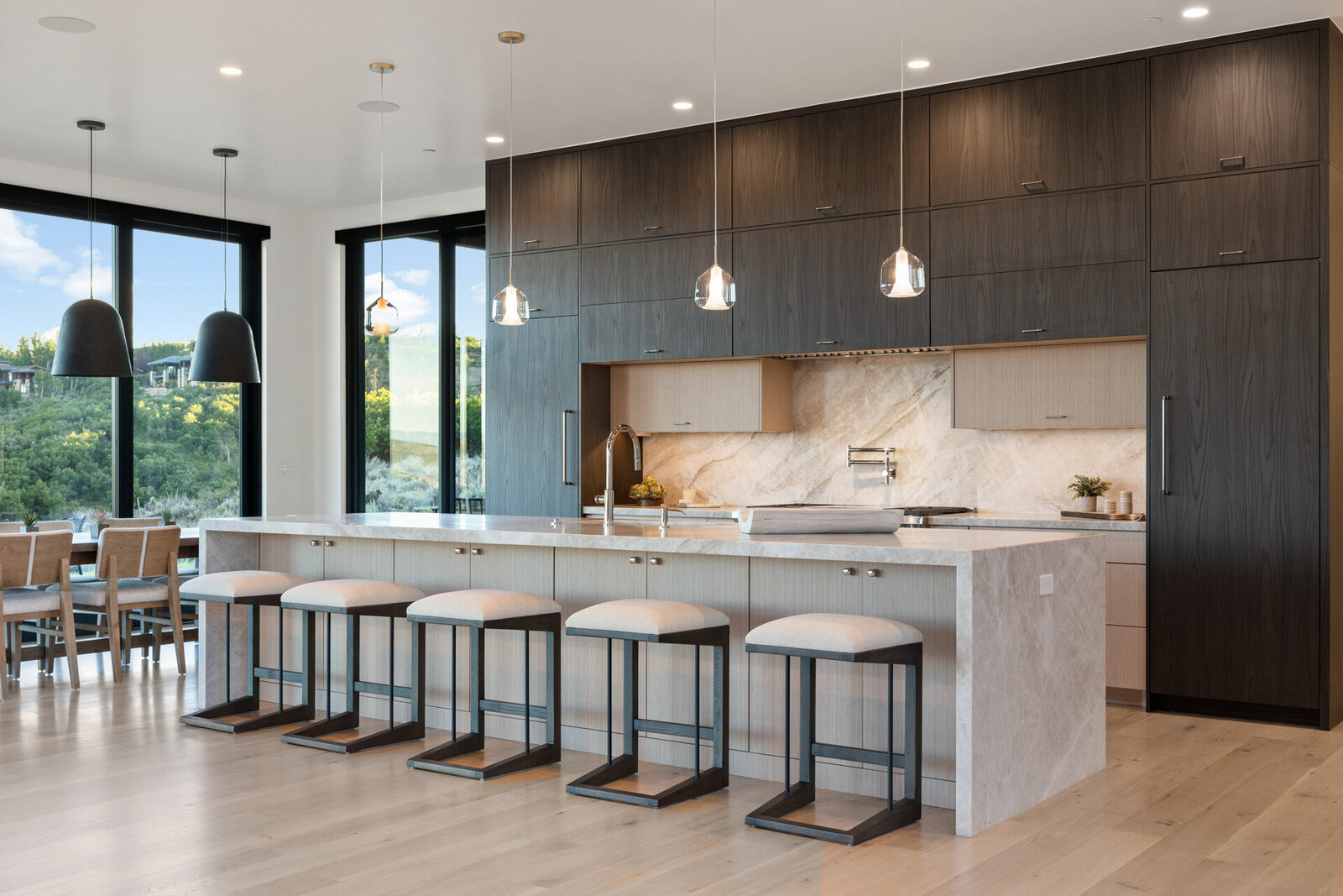 Chalet-and-Co-Park-City-Interior-Designer-large-kitchen-stools