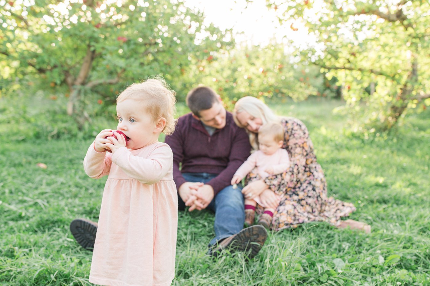 fall-the-apple-farm-victor-new-york-family-portrait-28