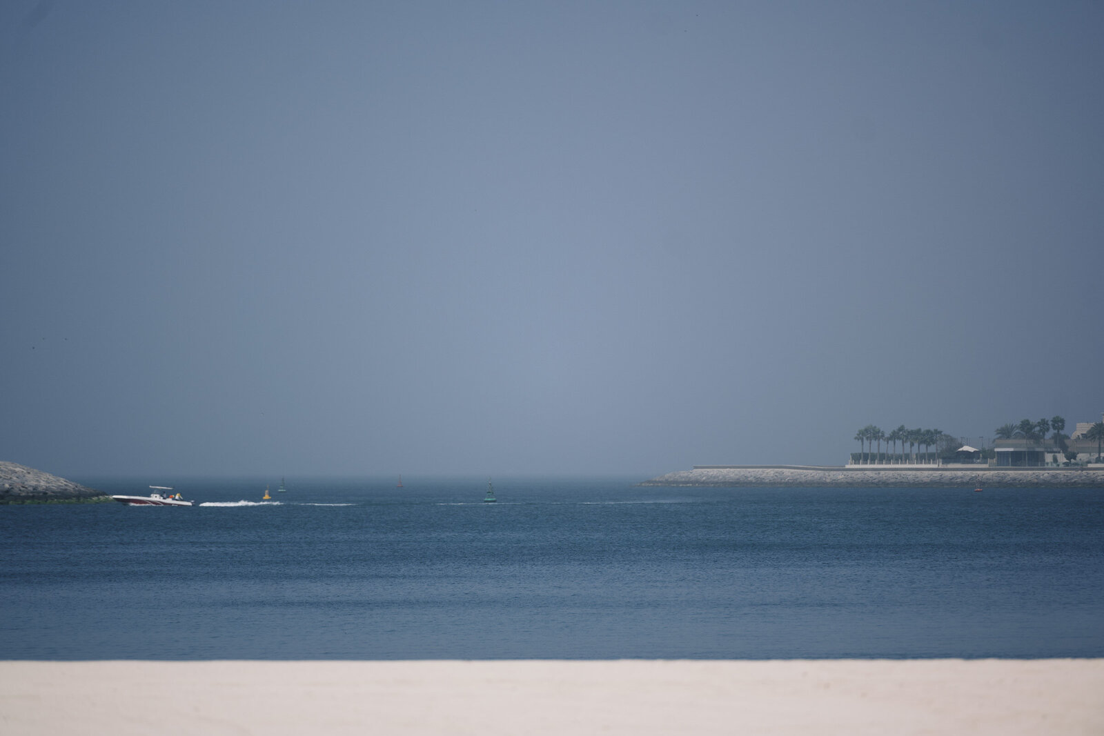 045_Abu_Dhabi_Emirati_Wedding_Bridal_Details_by_Saskia_Marloh_Weddings_edit