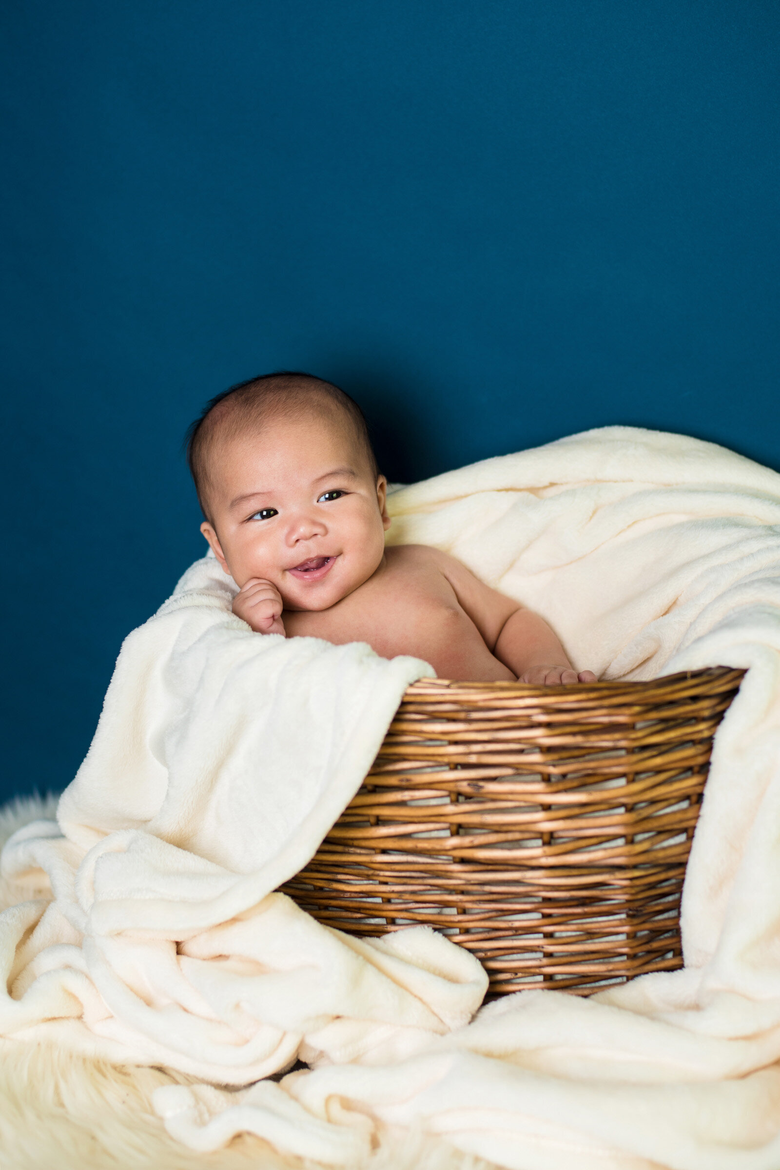 28-dutchess-hudson-valley-newborn-baby-portrait-photographer