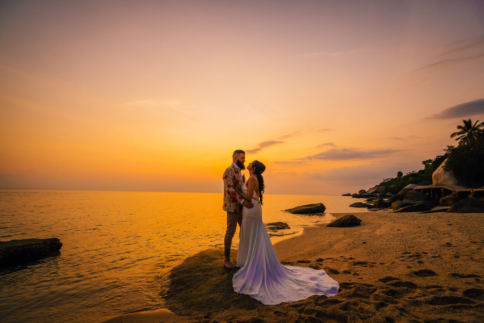 Alexa + Mike Koh Tao Wedding (84)