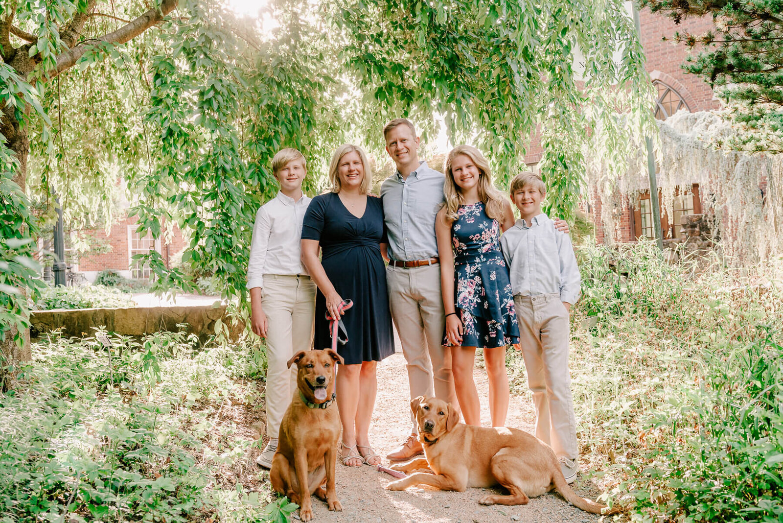 best-family-photographers-near-me- (1)
