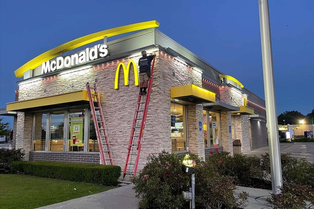 commercial-4