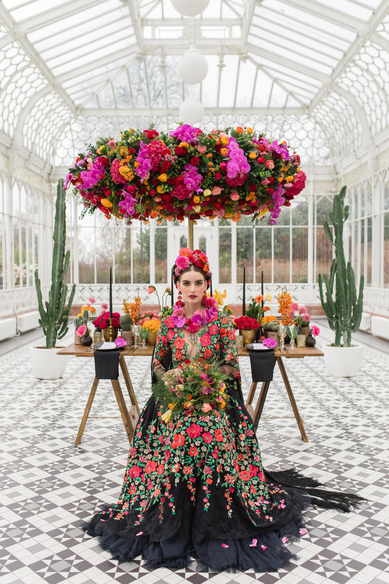Frida-Kahlo-embroidered-floral-dress-JoanneFlemingDesign-RobertaFacchiniPhoto (15)