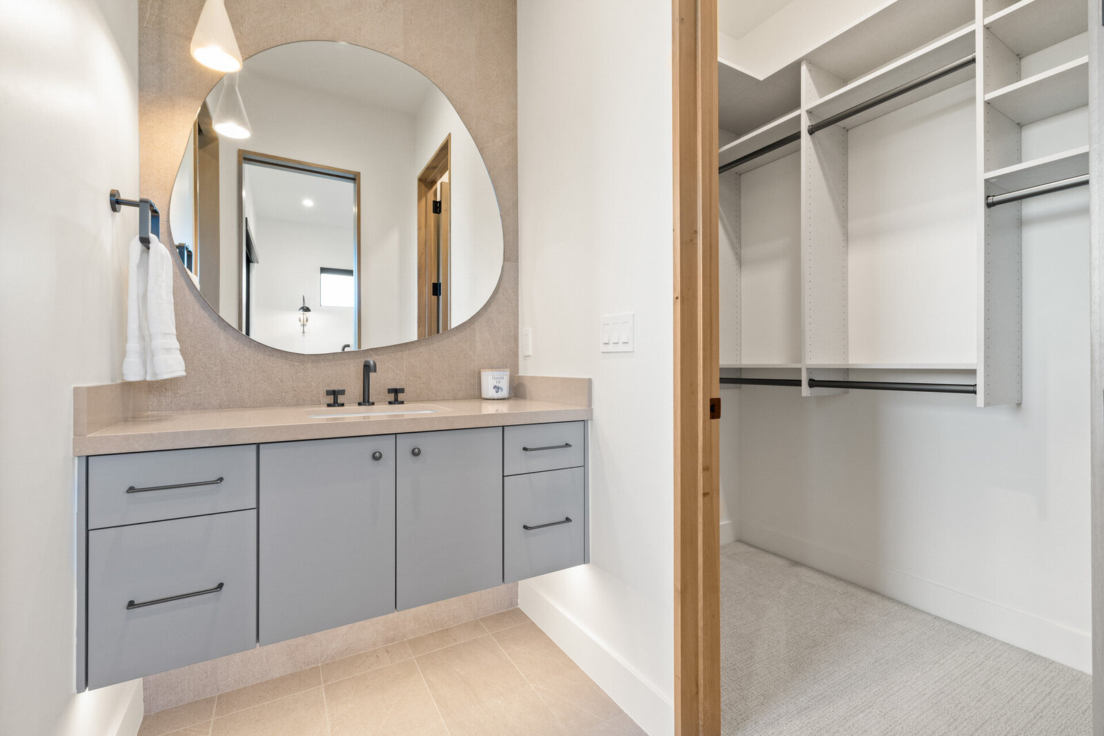 Chalet-and-Co-Park-City-Interior-Designer-bathroom-vanity-blue-cabinets-style
