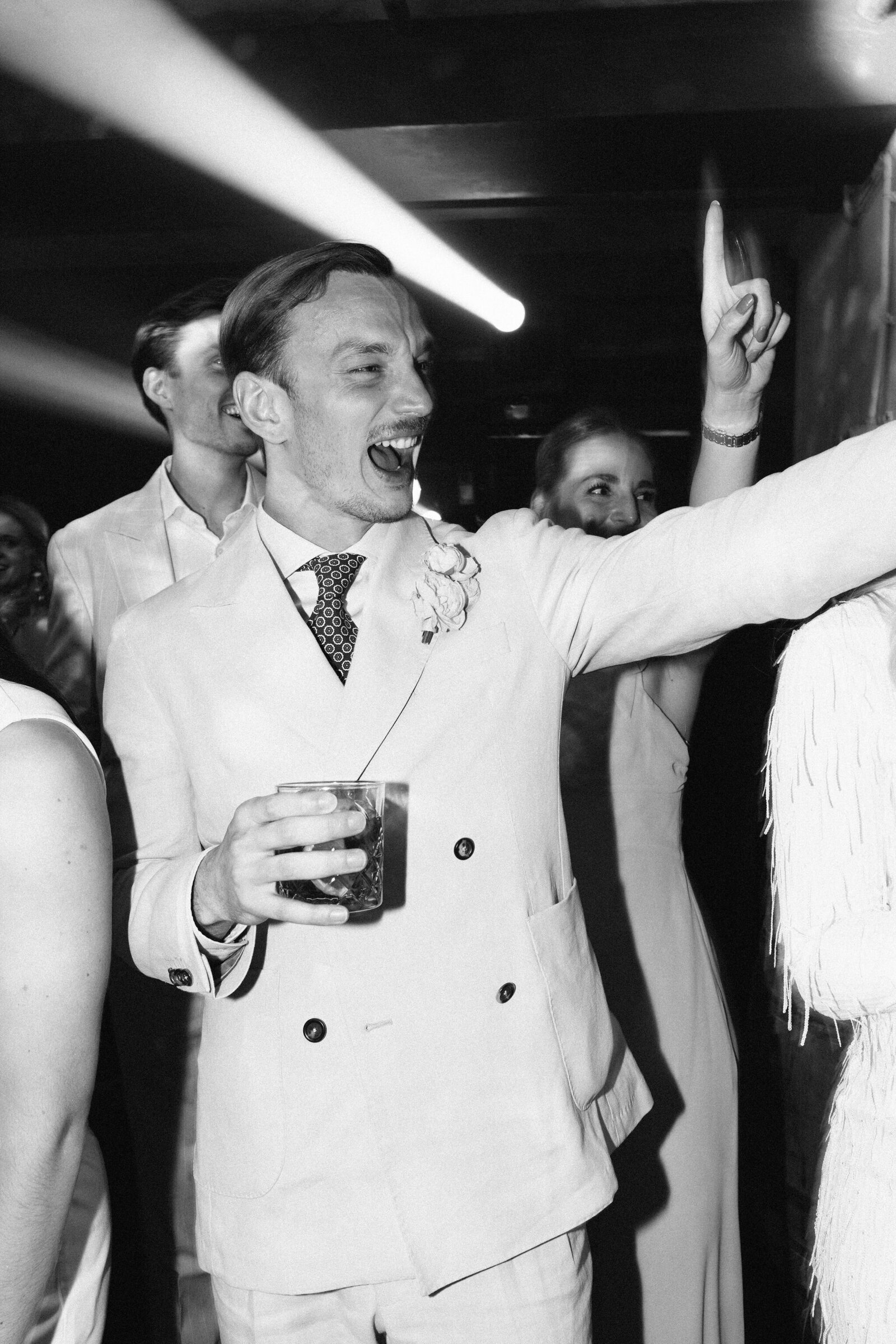 355_manuelle_robin_wedding_preview