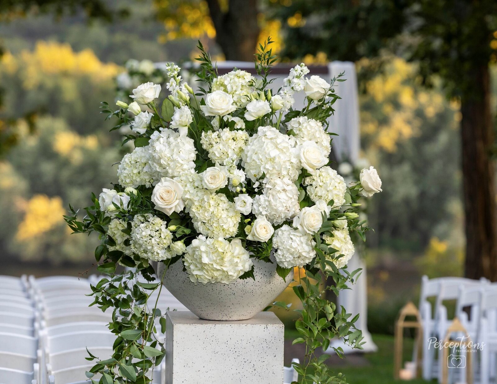 amberworks-floral-design-wedding-st-clements-castle-portland-ct-15