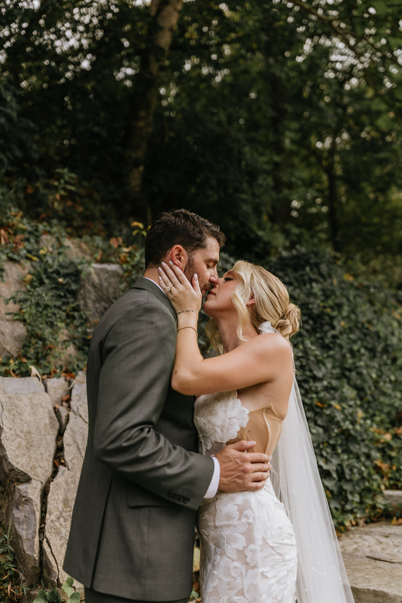 East-Tennessee-Wedding-Photographer-Videographer-Radiant-Mountain-Media-802