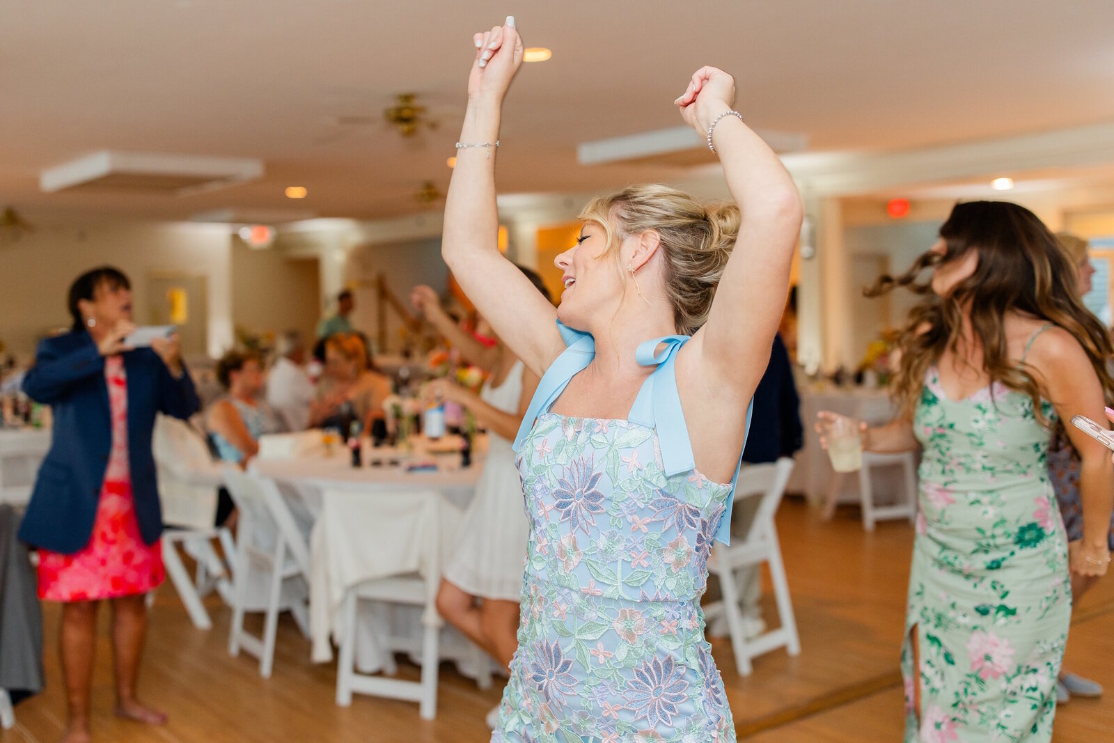 20240615-Monument Beach-Cape Cod Wedding-Erin Dan-00-WEBSITE-134