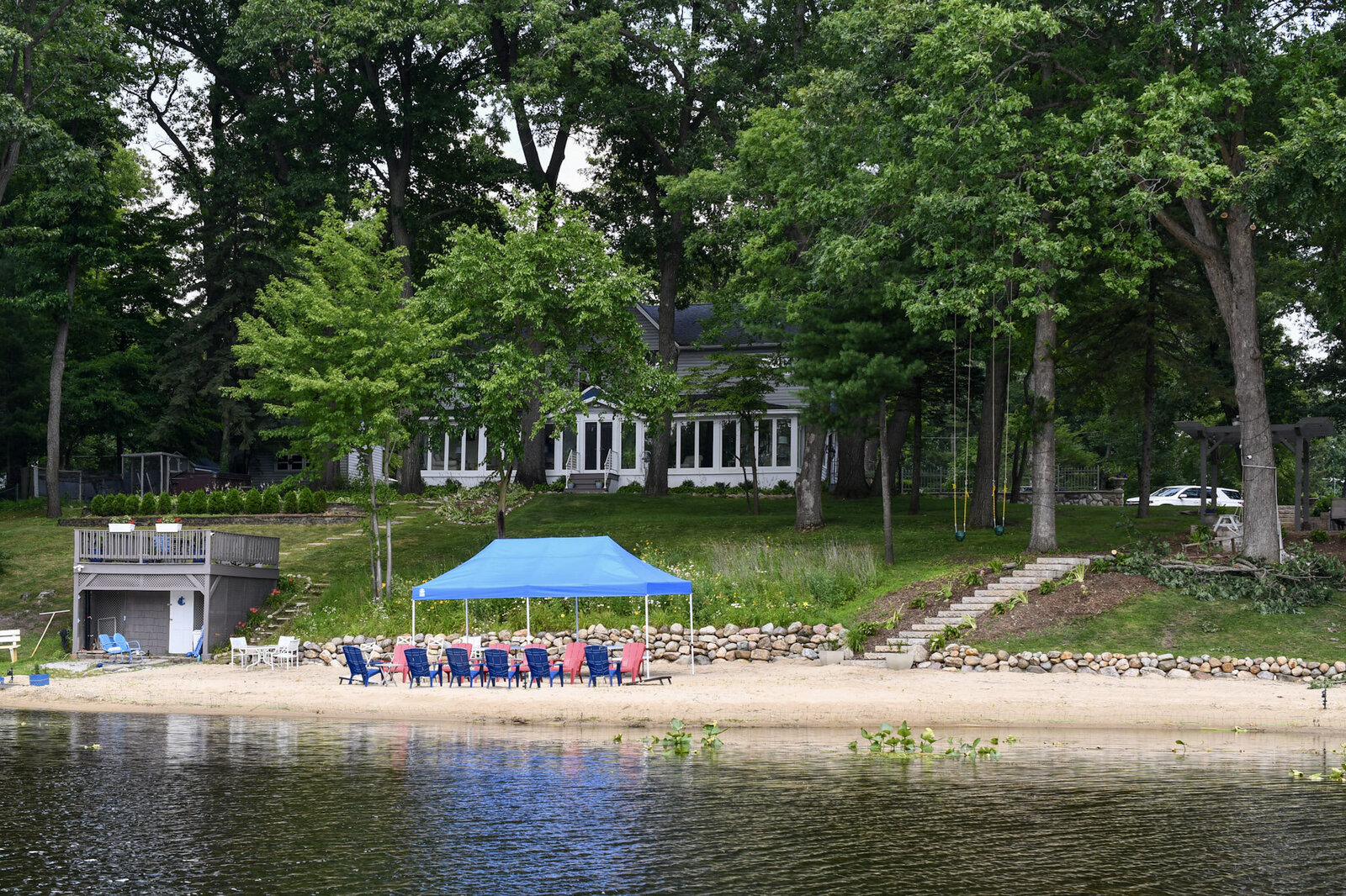 beach view long lake
