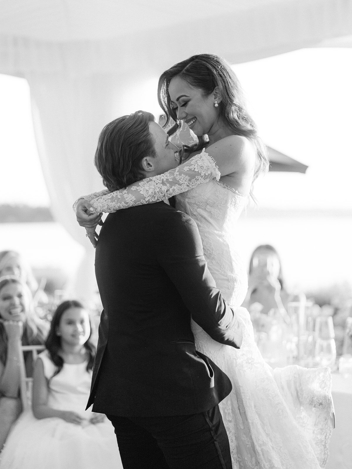 woodmark-hotel-wedding-J-J-1137