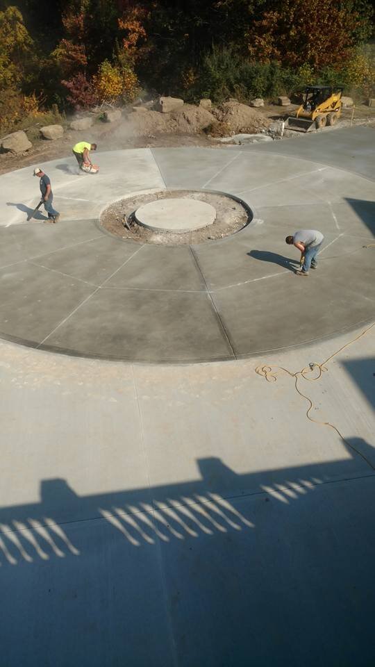 Circular Pour