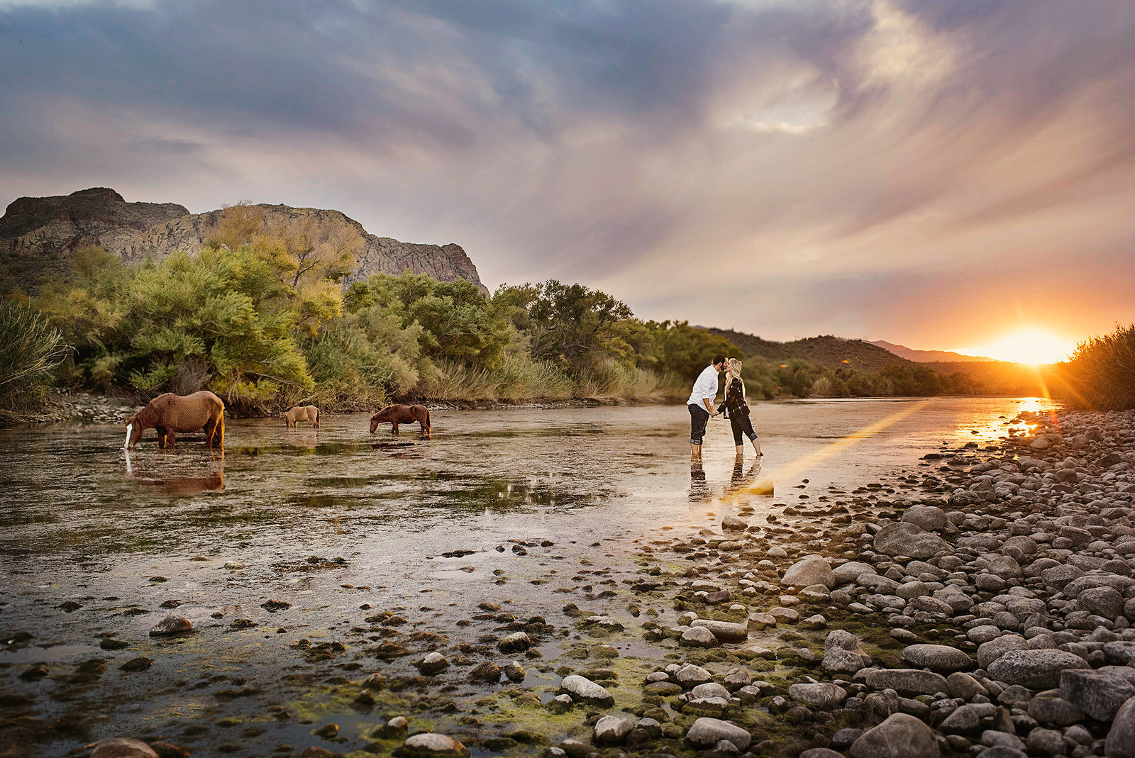 arizona-wild-horses-engagement-session-phoenix