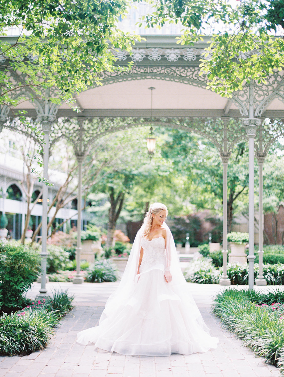 the_crescent_dallas_wedding_photographer_bethany_erin-53