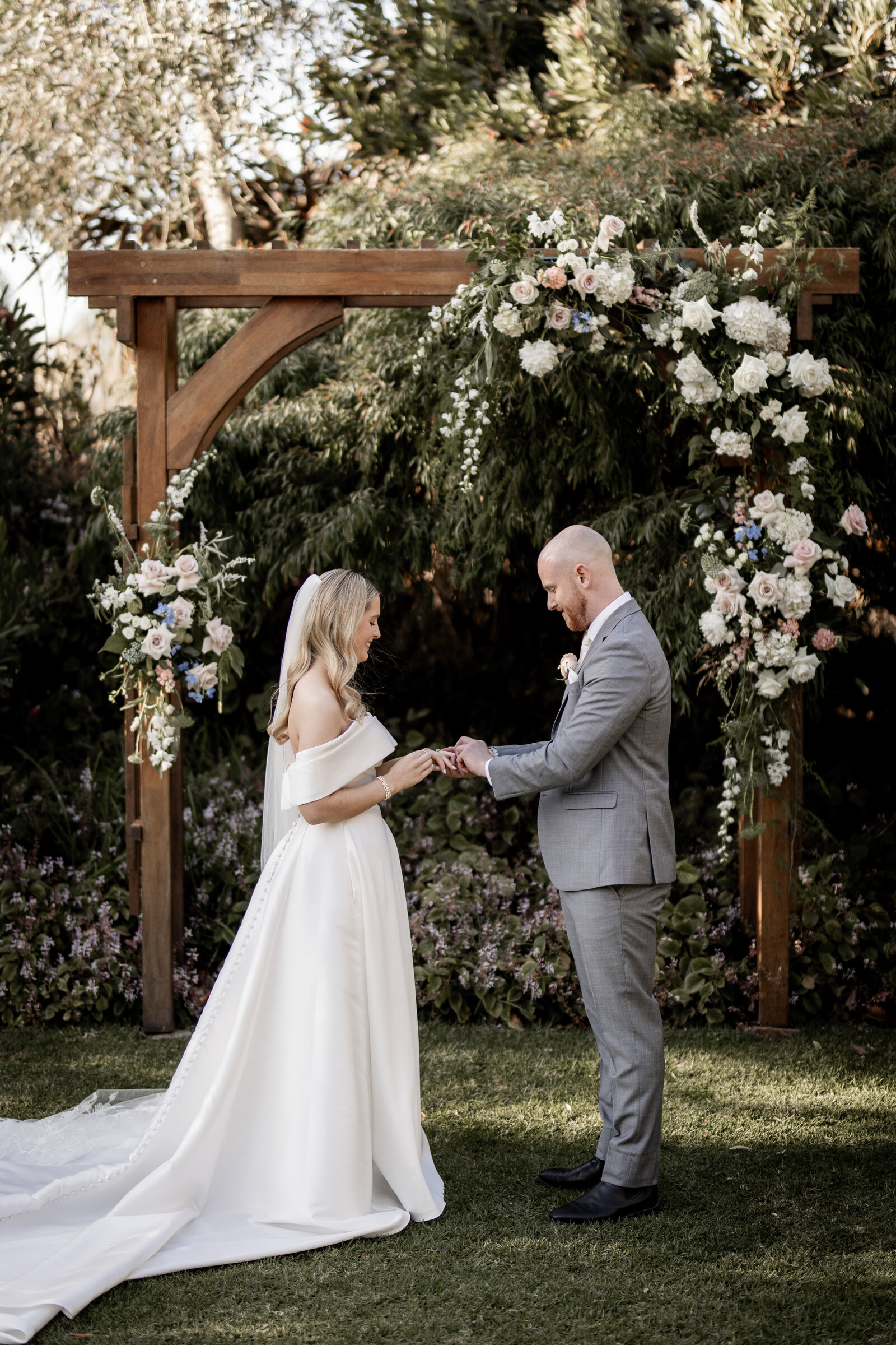 250524-Julia-Harry-Rexvil-Photography-Adelaide-Wedding-Photographer-346