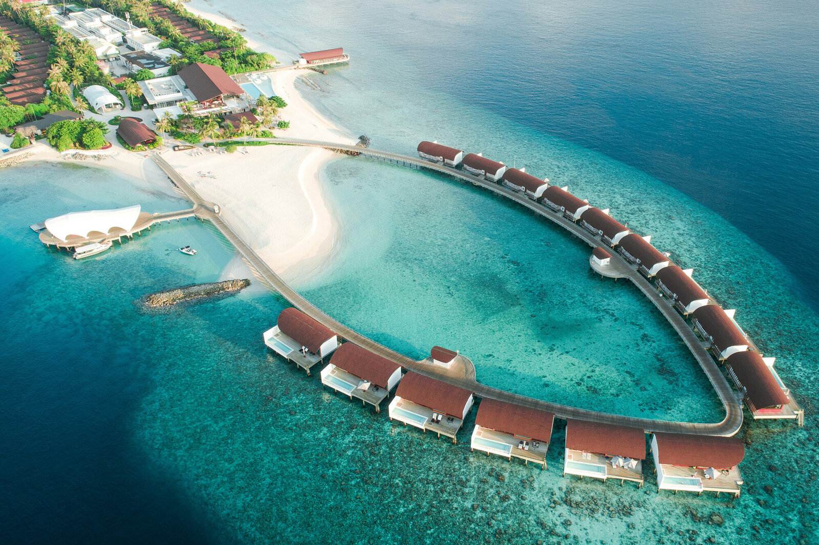 Beach resort with luxurious cottages