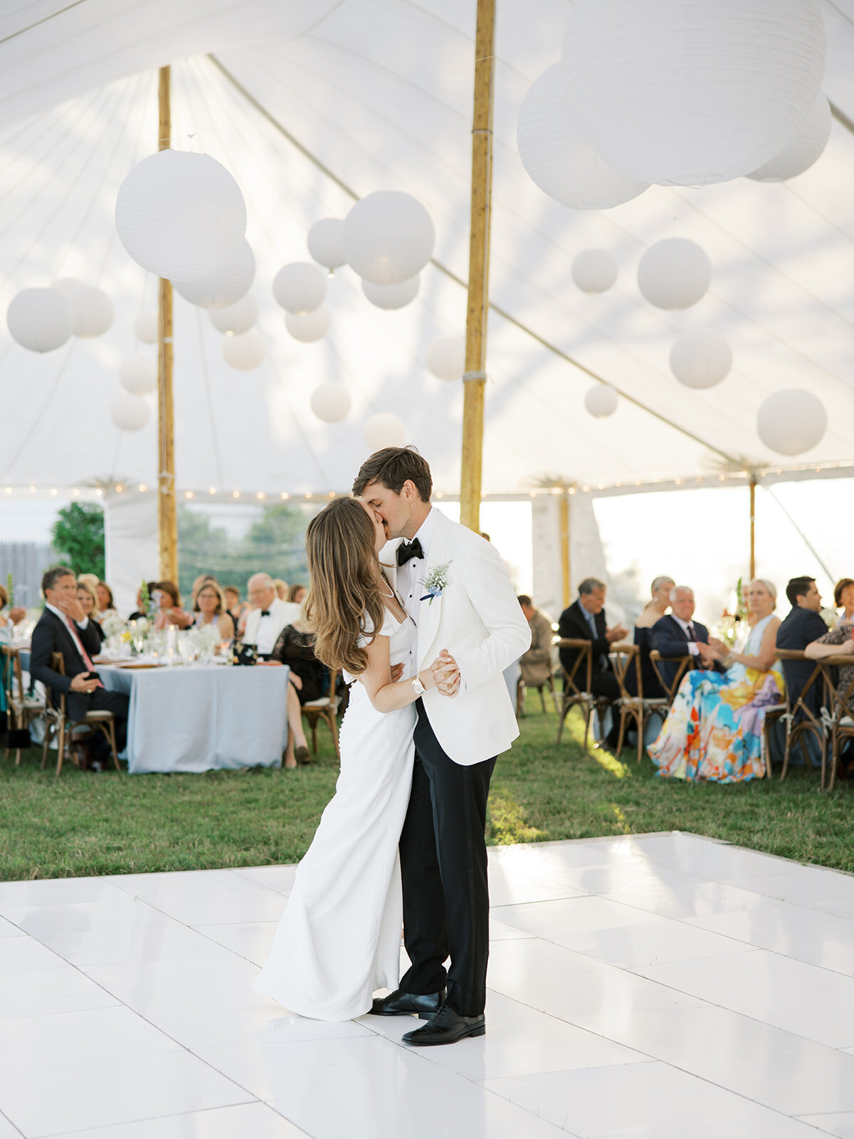 tented-wedding-jennifer-conti-9