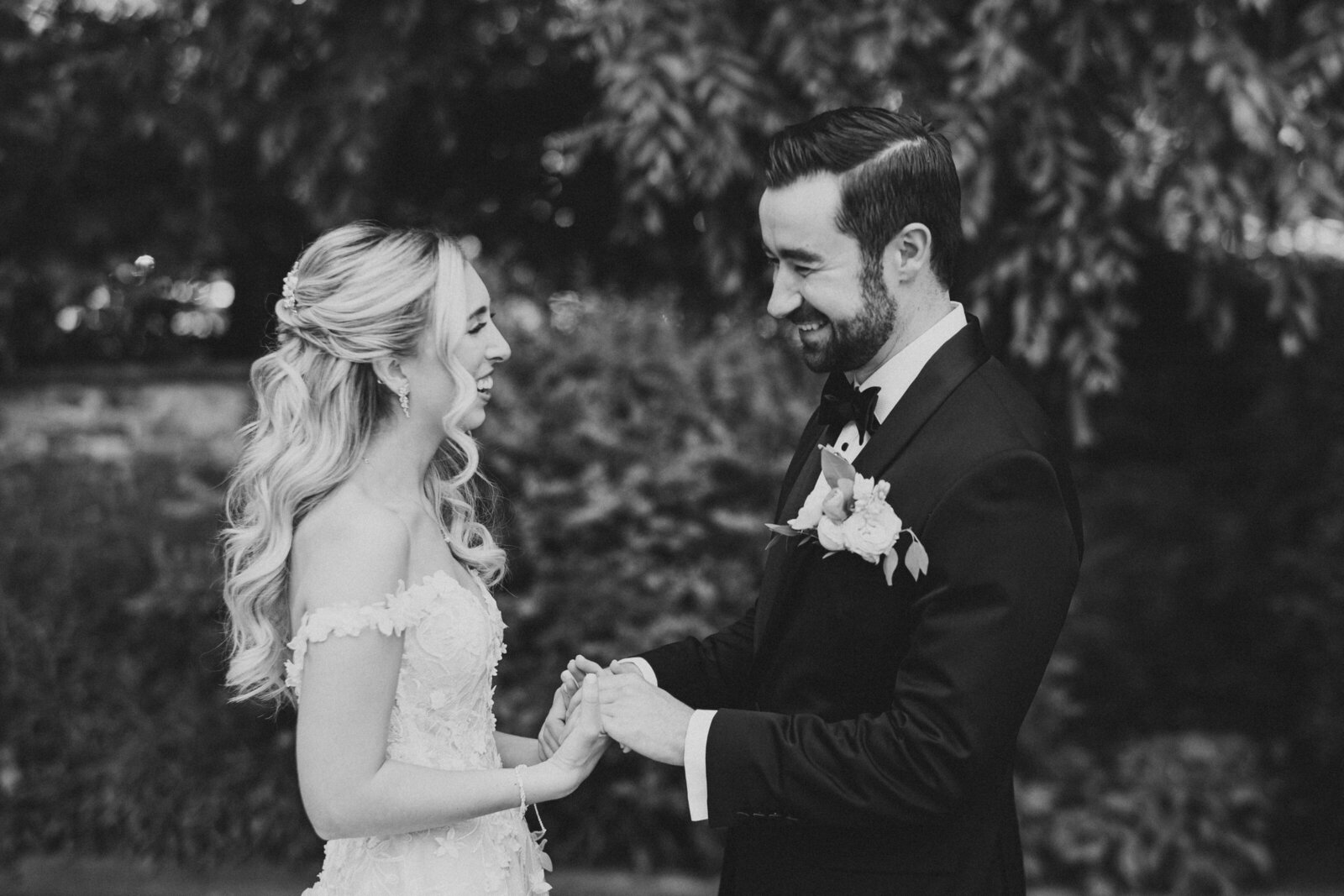 Huntingdon_Valley_Country_Club_Wedding_Photos00018