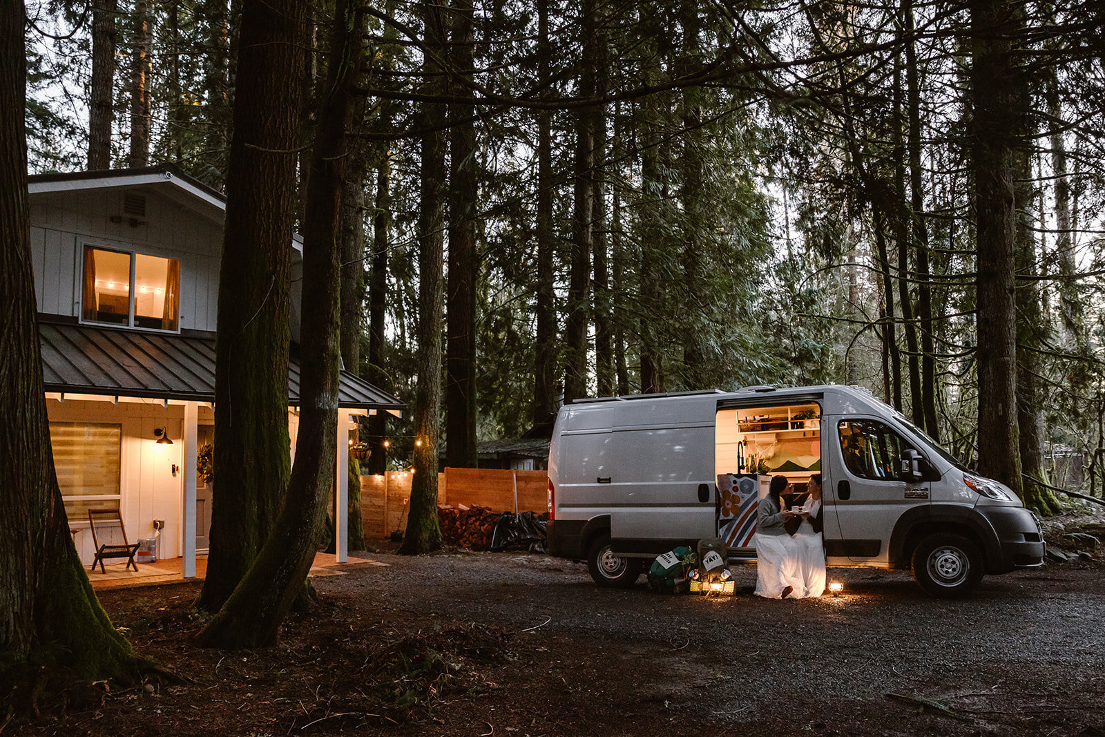 Marissa-Solini-Photography-Mount-Rainier-Snowshoe-Elopement-Julie&Gina-38_websize