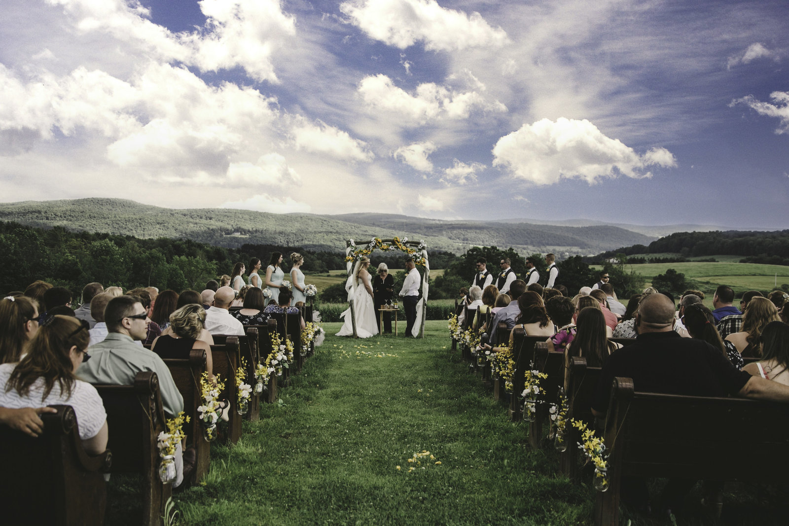 Gilbertsville farm wedding photographers