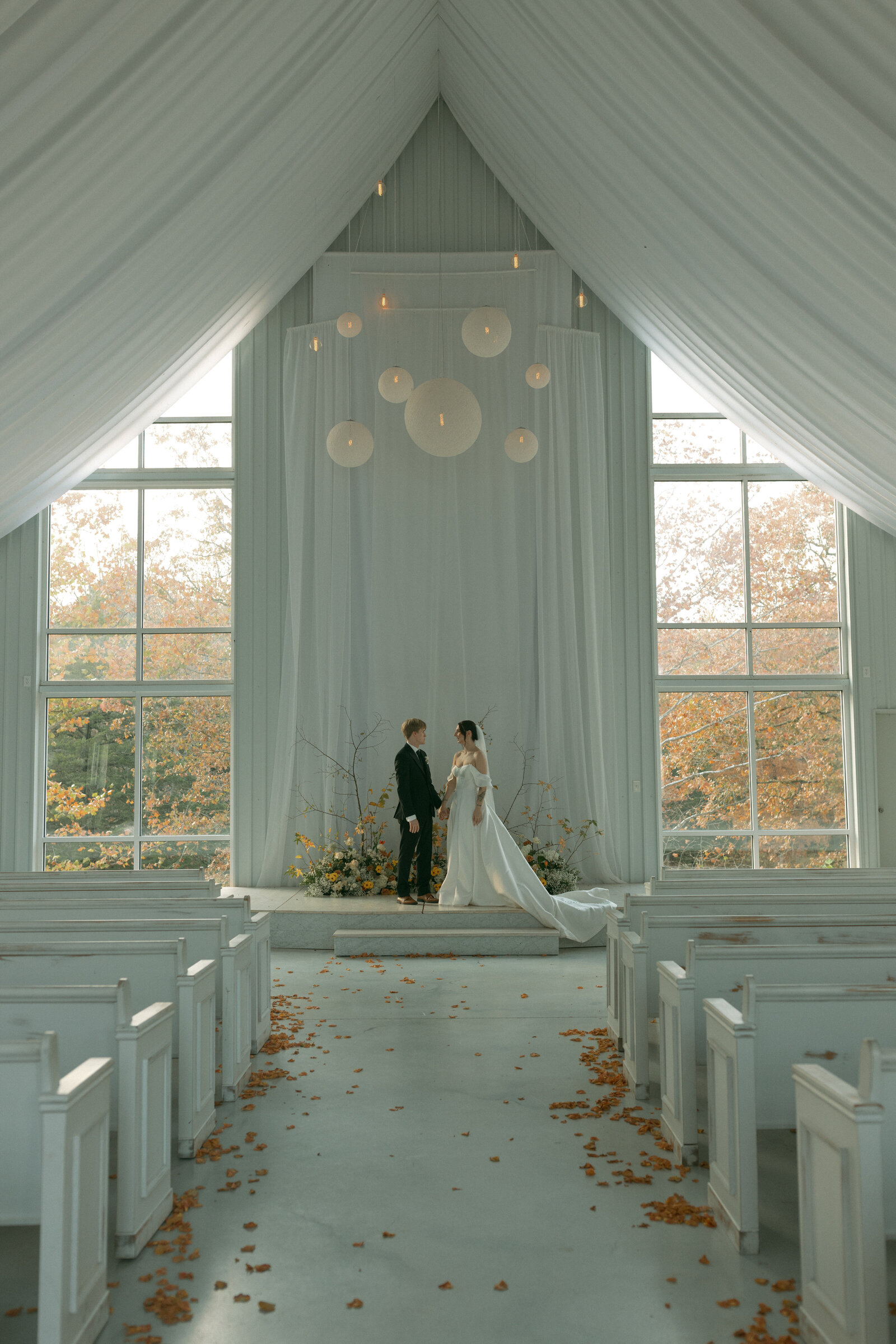 cold-springs-little rock-venue-editorial-arkansas-wedding-photographer-film-54