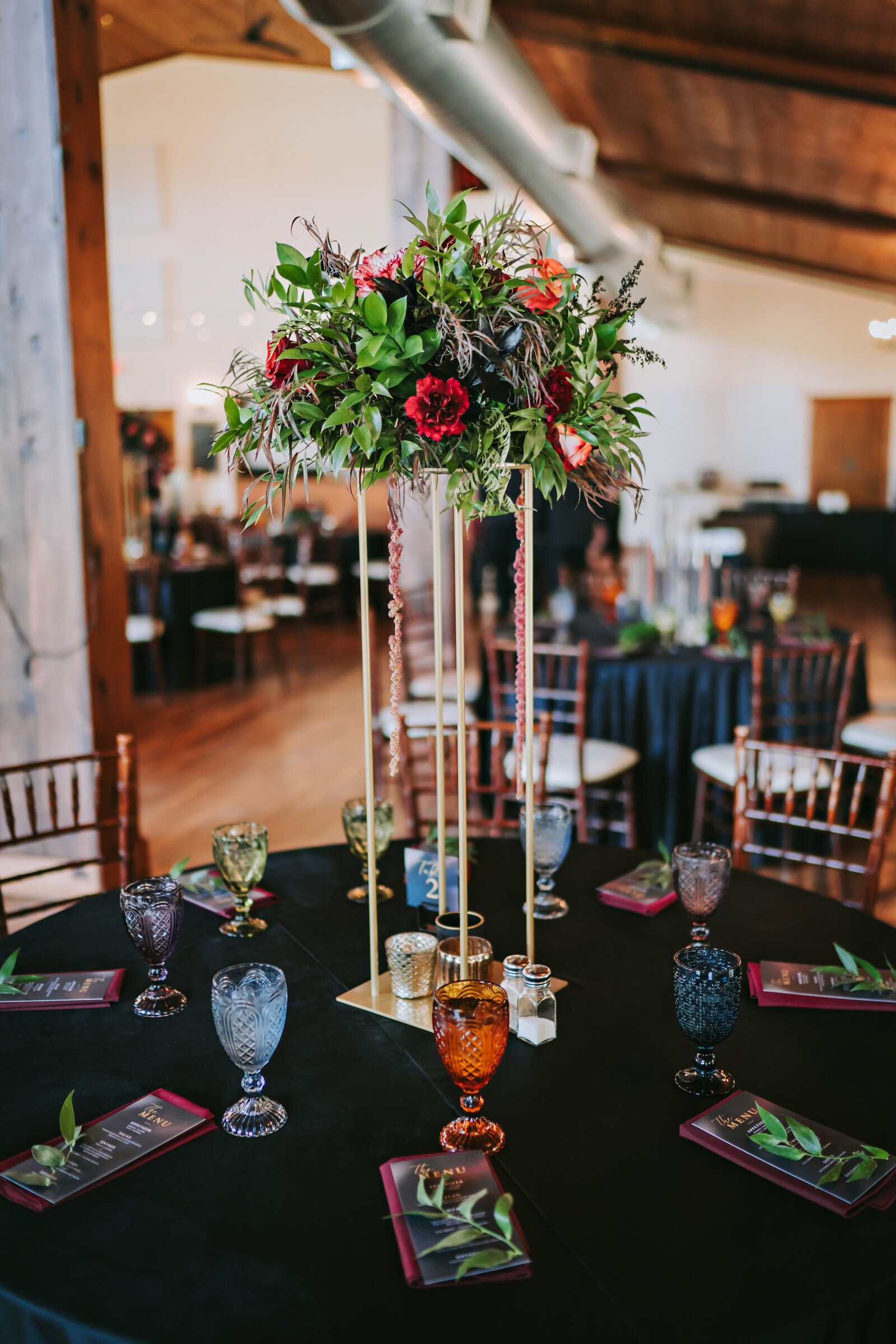 013The Barn at Hornbaker Gardens wedding_Katelyn Turner Photography