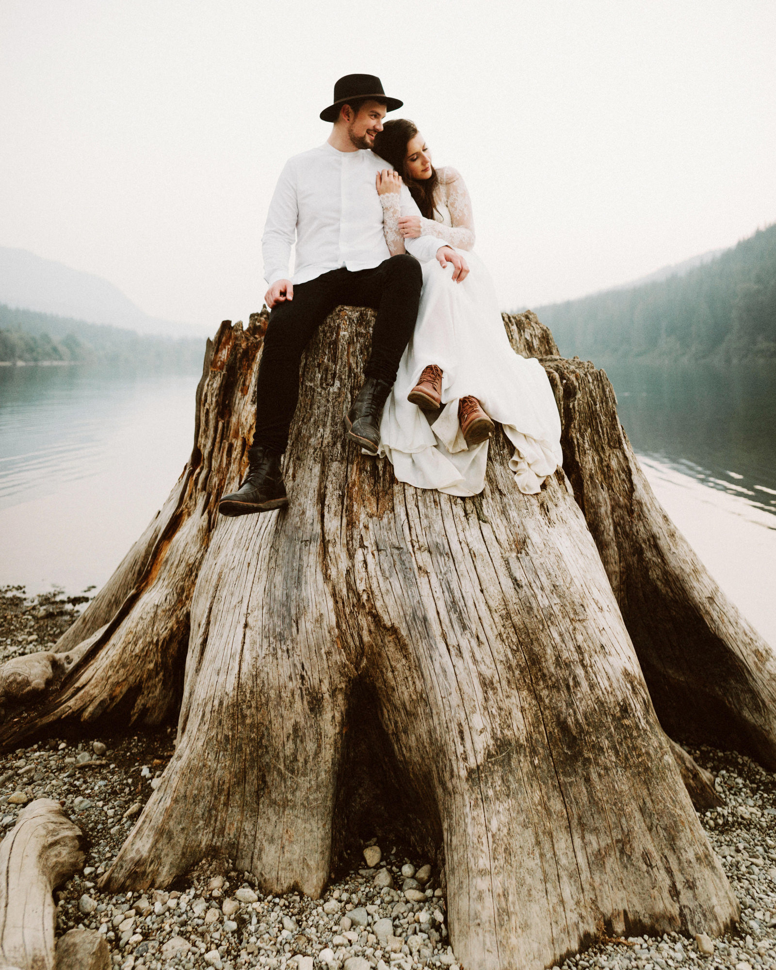 athena-and-camron-seattle-elopement-wedding-benj-haisch-rattlesnake-lake-christian-couple-goals89