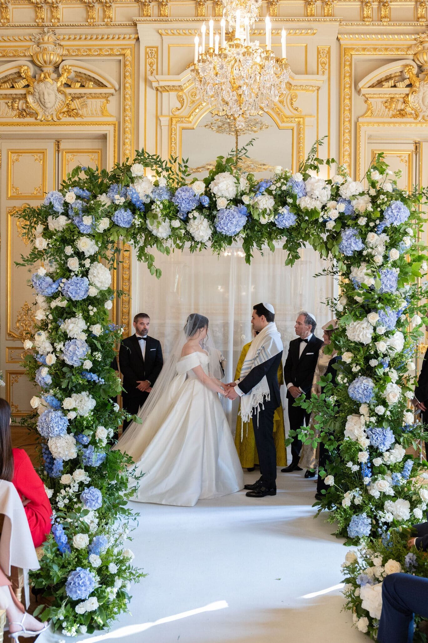 floral-arch-wedding-ceremony-blue-pastel-and-white6