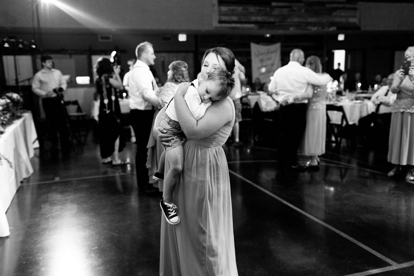 Zach & Kendall-Abigail Edmons-Fort Wayne Indiana Wedding Photographer-103