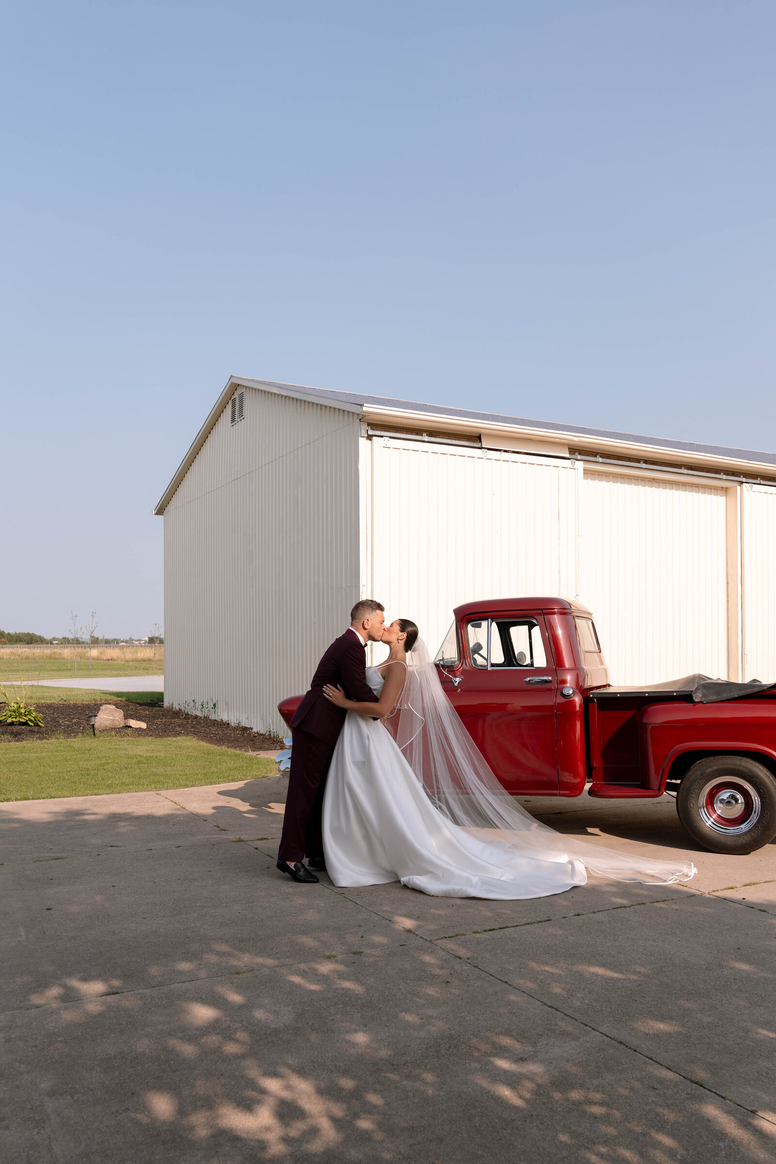 etherealholly-R&M-weddingpreview-24