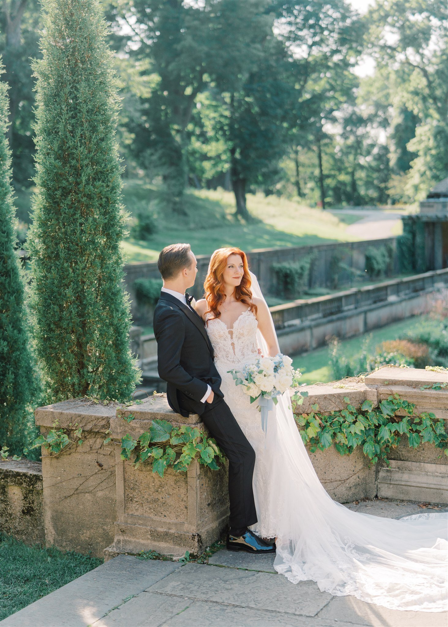 CatherineJamesWeddingPreviews_LaurenFair_086
