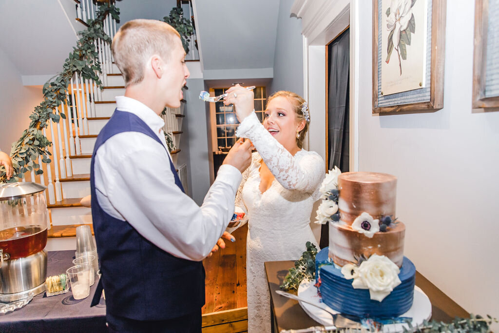 atlanta-wedding-florist-wedding-cake