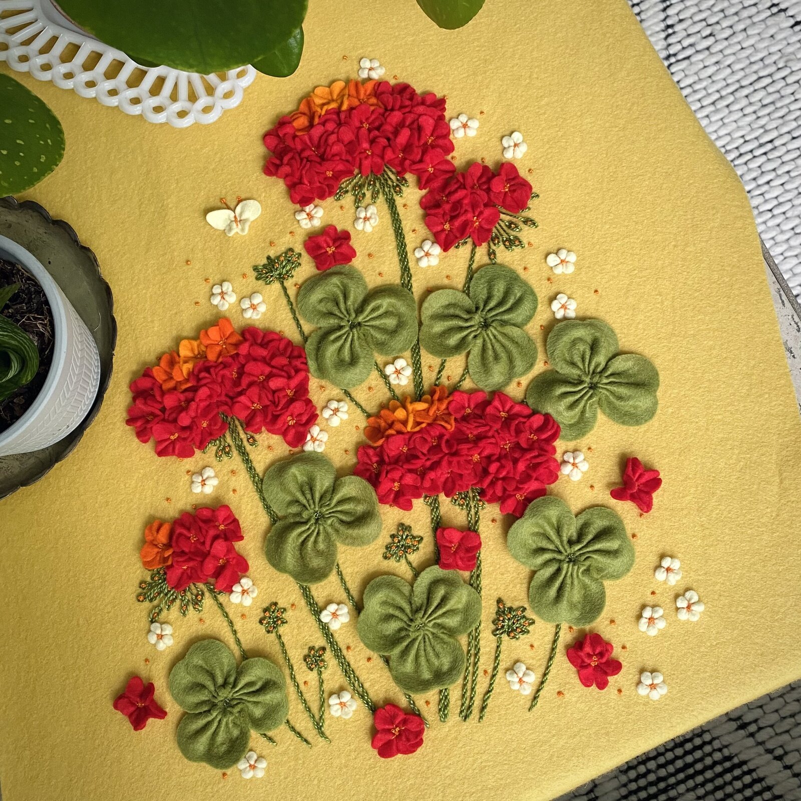 Geranium felt flower picture