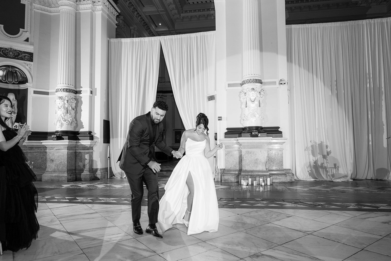 PleaseTouchMuseumPhiladelphiaWedding-147